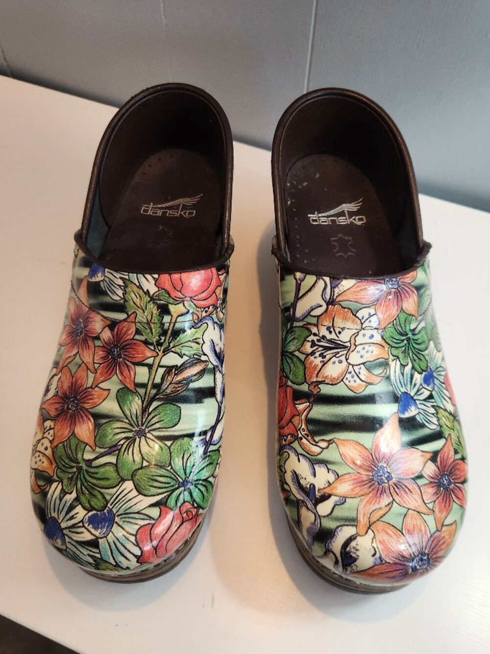 Dansko floral roses slipon clogs - Picture 3 of 11
